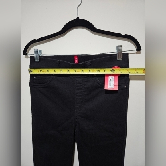 Black Spanx‎ Pants - Picture 3 of 6